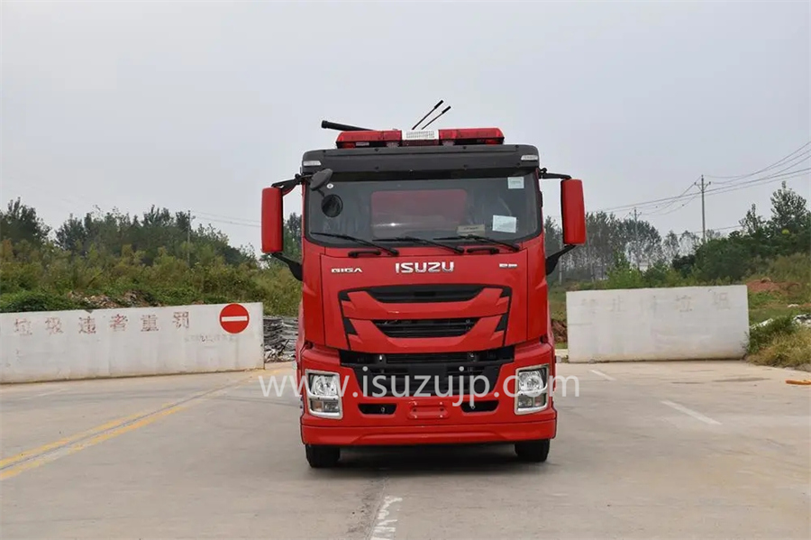 12 tire ISUZU GIGA Fire Water Truck 12 tire ISUZU GIGA Fire Water Truck