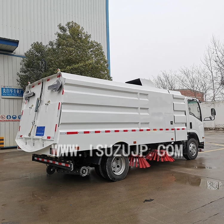 ISUZU 12M3 street sweeper ISUZU 12M3 street sweeper