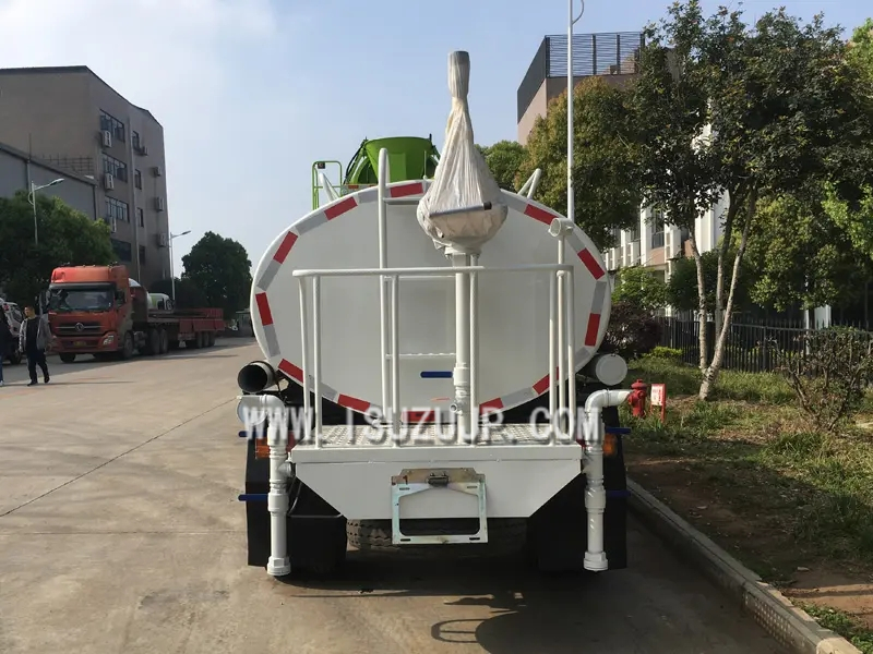 ISUZU 5 ton water supply tanker ISUZU 5 ton water supply tanker