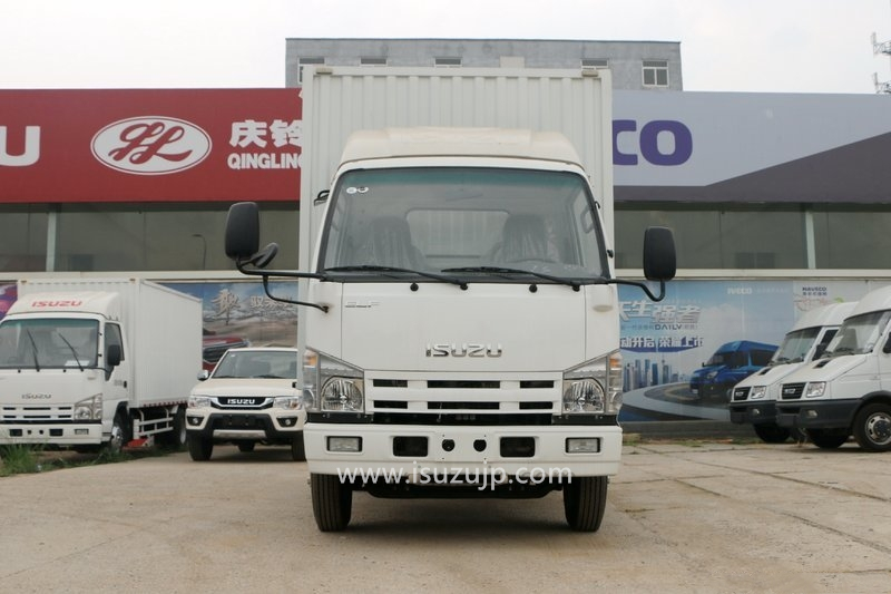 ISUZU ELF small 5 ton box van ISUZU ELF small 5 ton box van