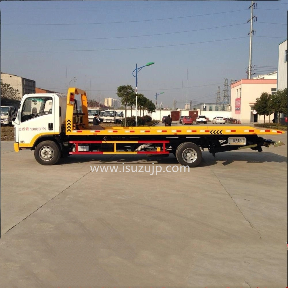 ISUZU NPR recovery truck ISUZU NPR recovery truck