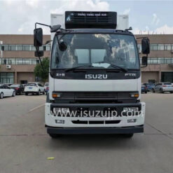 Isuzu 12t reefer truck