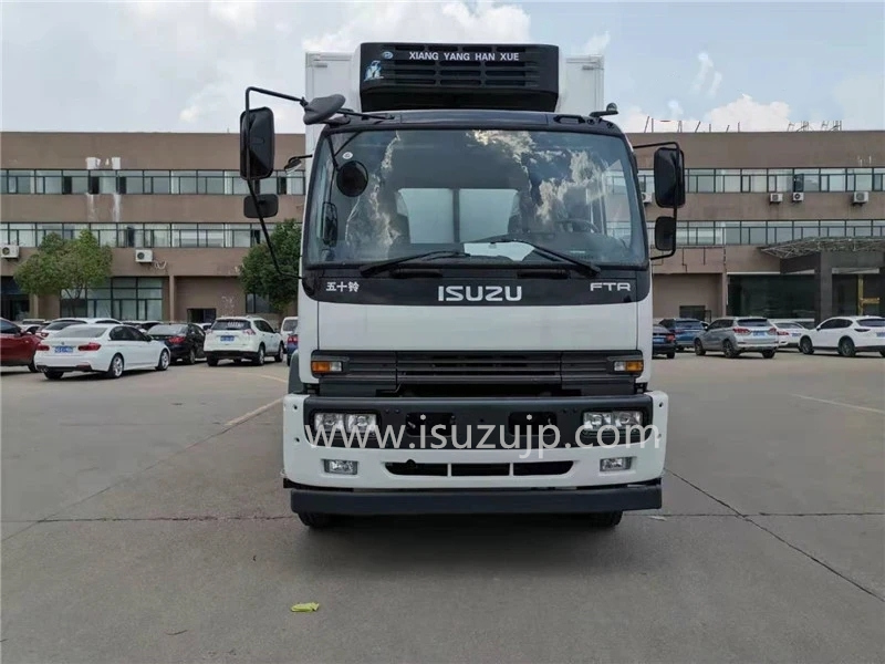 Isuzu 12t reefer truck Isuzu 12t reefer truck