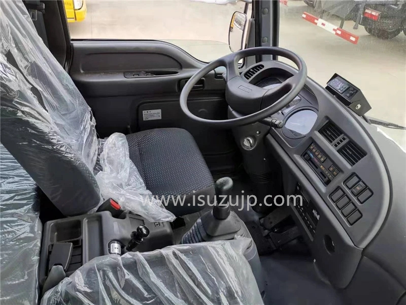 Isuzu 15t frozen truck Isuzu 15t frozen truck