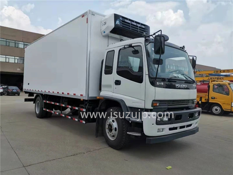 Isuzu ftr 12ton refrigerator van truck Isuzu ftr 12ton refrigerator van truck