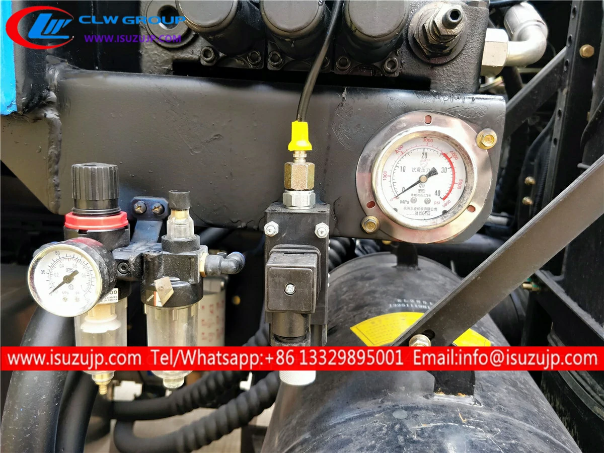 10 tire ISUZU GIGA garbage compressor truck 10 tire ISUZU GIGA garbage compressor truck