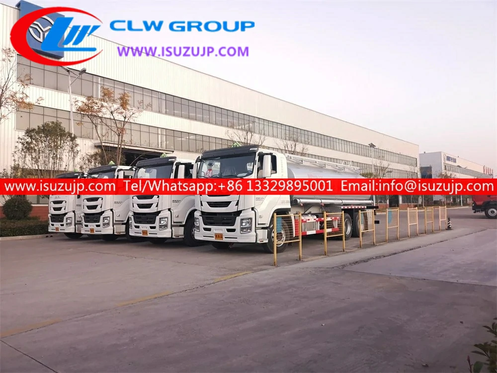 4x2 ISUZU GIGA 4000 gallon refueler truck 4x2 ISUZU GIGA 4000 gallon refueler truck