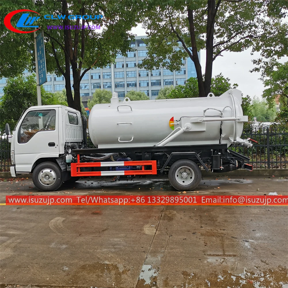 ISUZU 4000L Small sewage trucks for sale in japan ISUZU 4000L Small sewage trucks for sale in japan