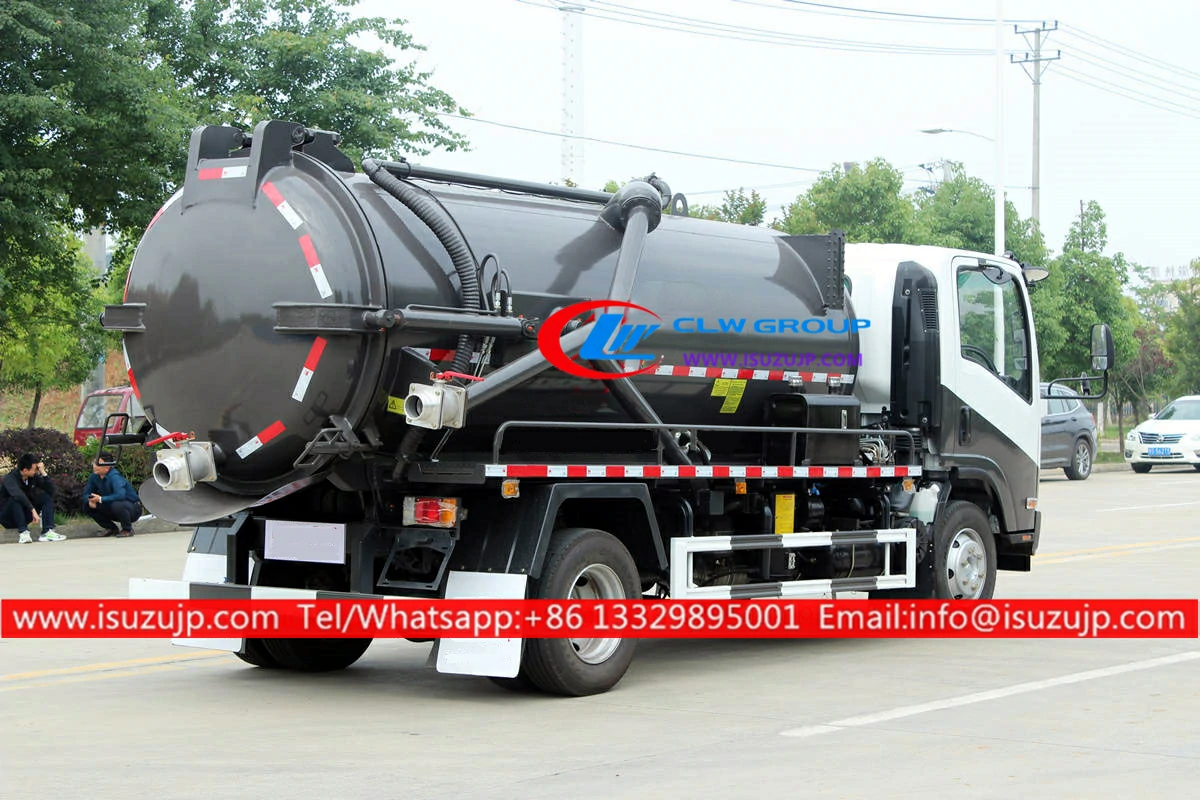 ISUZU 2000 gallon sewer suction truck ISUZU 2000 gallon sewer suction truck