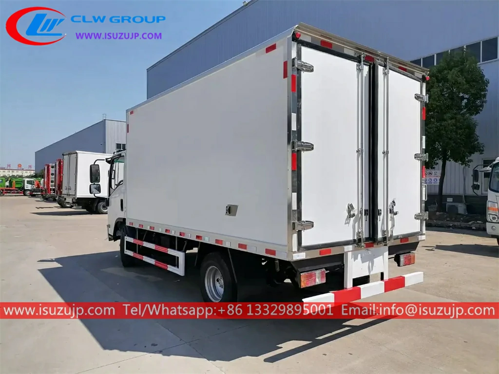 ISUZU 4.2m reefer container truck ISUZU 4.2m reefer container truck