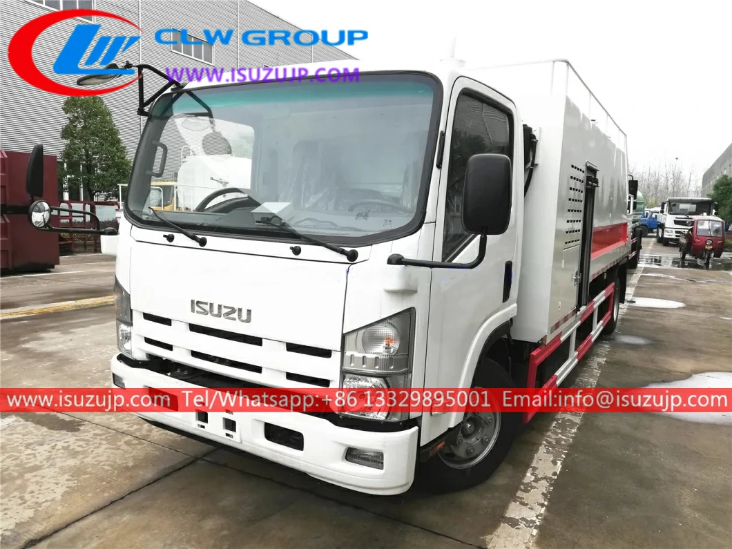 ISUZU ELF 5000L high pressure water jet truck ISUZU ELF 5000L high pressure water jet truck