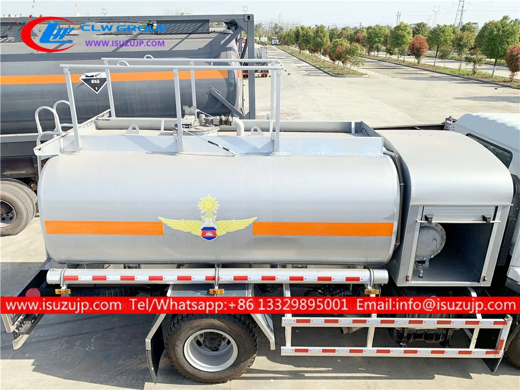 ISUZU FTR 12 cubic meters aviation fuel dispenser truck ISUZU FTR 12 cubic meters aviation fuel dispenser truck