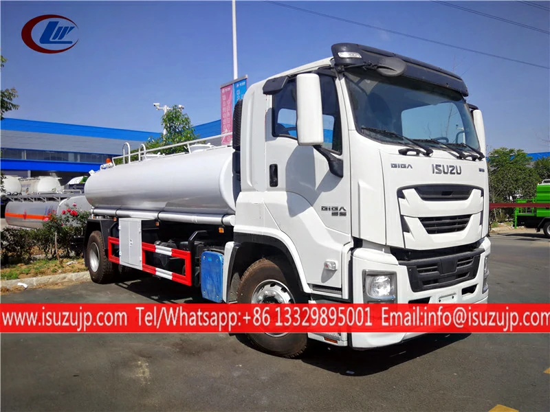 ISUZU GIGA 3000 gallon water supply trucks ISUZU GIGA 3000 gallon water supply trucks