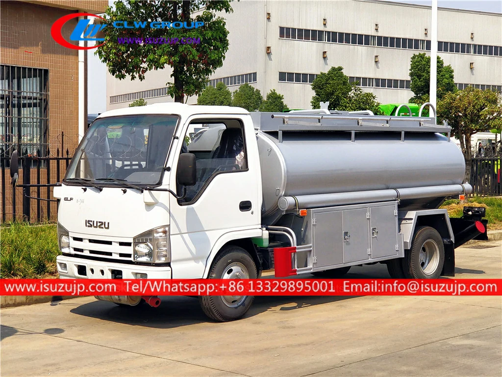 ISUZU NHR 3 ton mini fuel delivery truck ISUZU NHR 3 ton mini fuel delivery truck