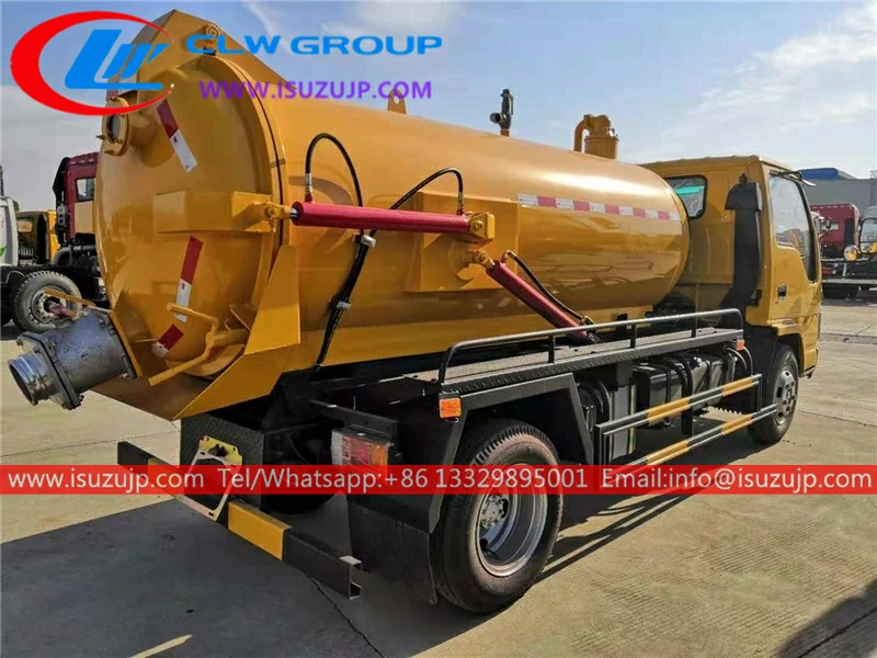 ISUZU NHR 3000L sewage tanker truck ISUZU NHR 3000L sewage tanker truck