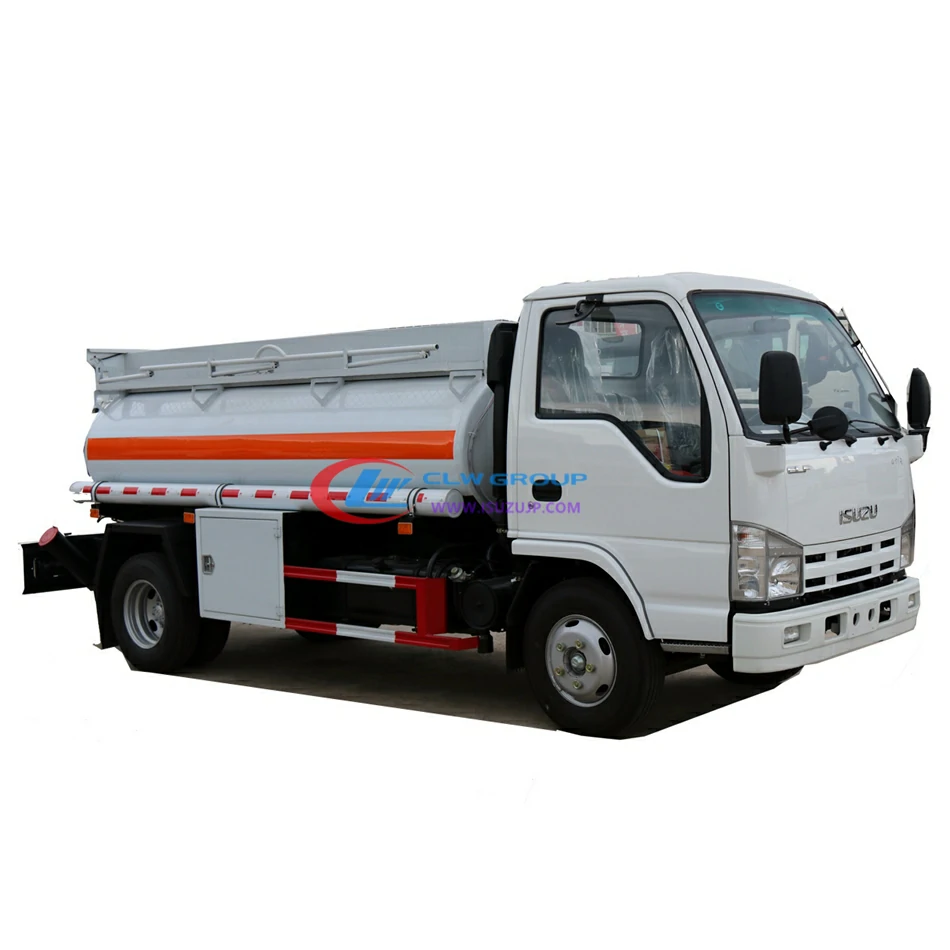 ISUZU NHR 3000liters mini fuel oil tanker ISUZU NHR 3000liters mini fuel oil tanker