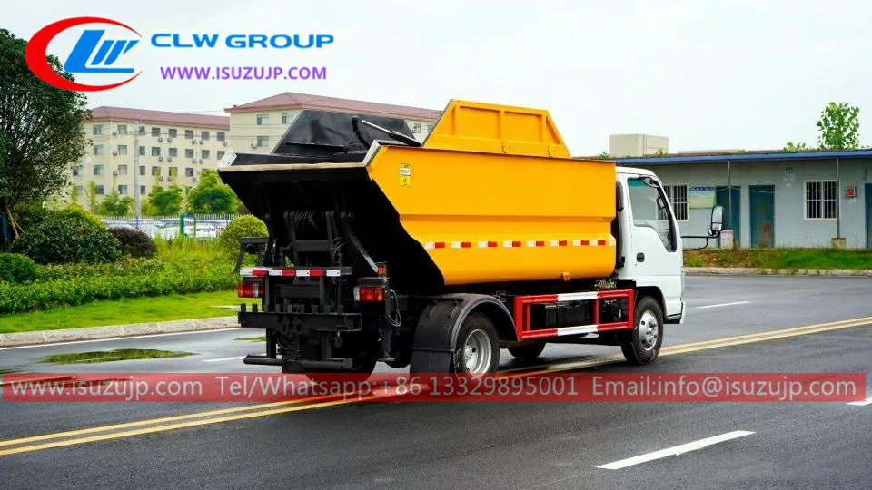 Isuzu mini non-leakage dump garbage compactor truck