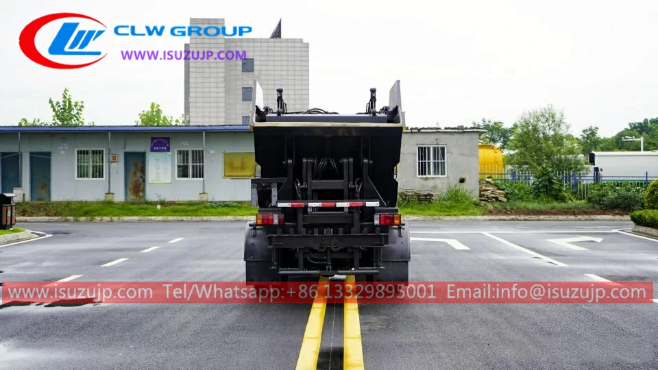 Isuzu mini non-leakage rear loader garbage compactor truck