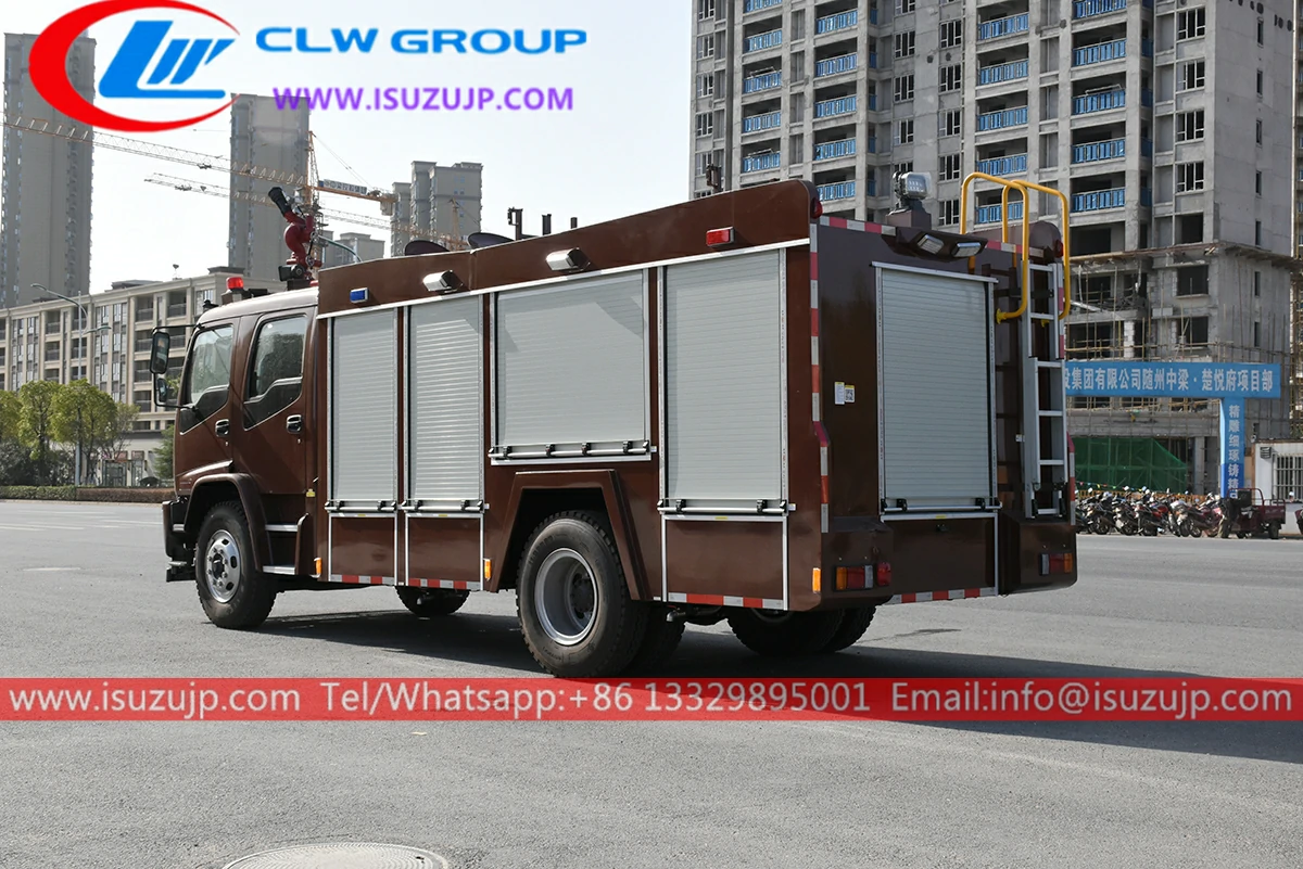 4X4 ISUZU All wheel drive fire rescue truck for sale Oman 4X4 ISUZU All wheel drive fire rescue truck for sale Oman