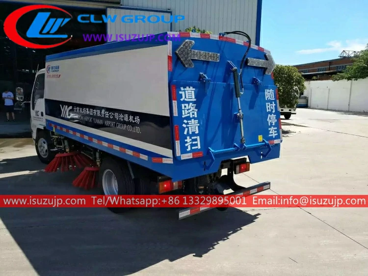 ISUZU 3 ton commercial sweeper truck ISUZU 3 ton commercial sweeper truck