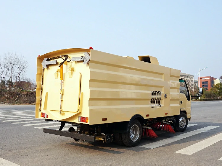 ISUZU 3 ton road soil sweeper machine ISUZU 3 ton road soil sweeper machine
