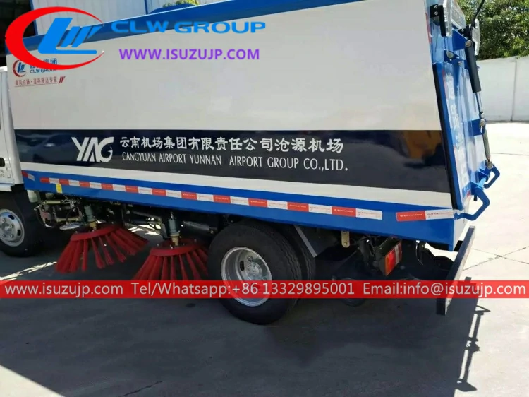 ISUZU 3 ton truck mounted road sweeper ISUZU 3 ton truck mounted road sweeper