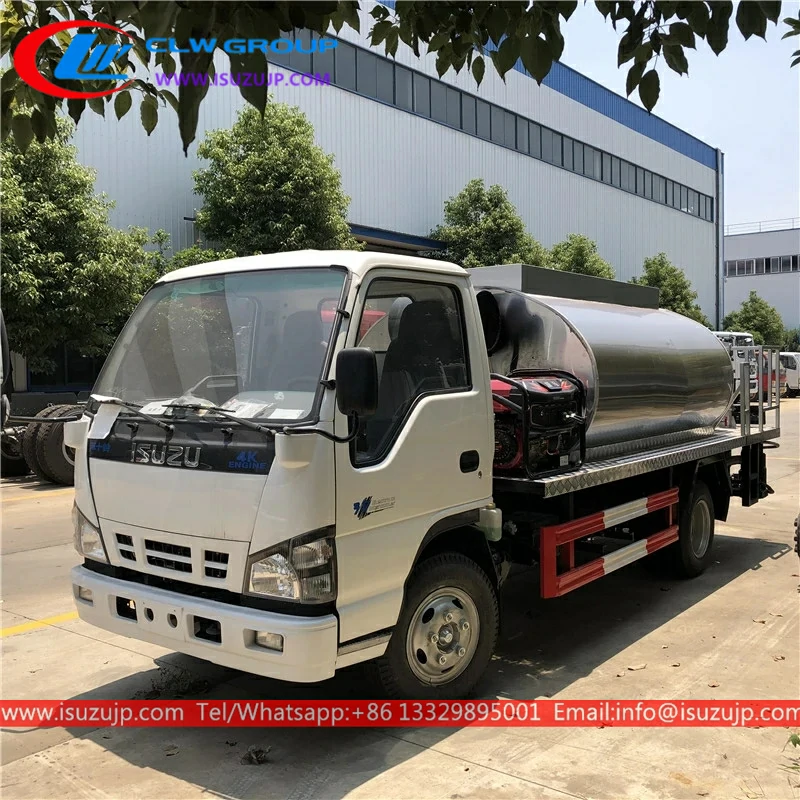 ISUZU 4m3 asphalt patch truck ISUZU 4m3 asphalt patch truck