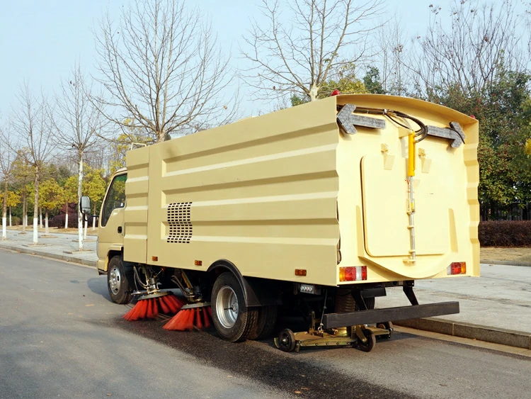 ISUZU 4mt road sweeper truck street cleaning ISUZU 4mt road sweeper truck street cleaning