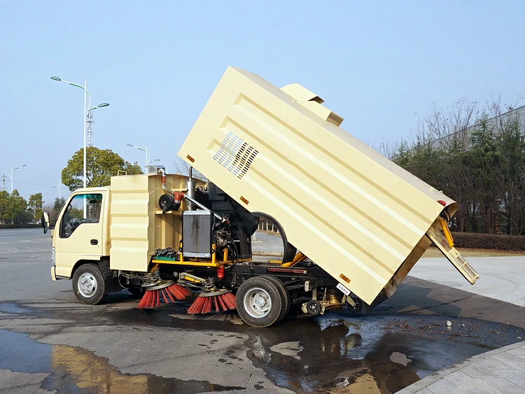 ISUZU 4t road sweeper car price ISUZU 4t road sweeper car price