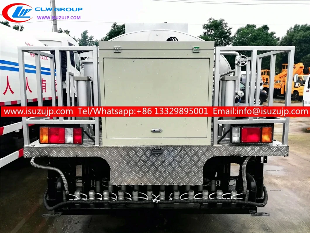 ISUZU 6m3 asphalt distributor truck ISUZU 6m3 asphalt distributor truck