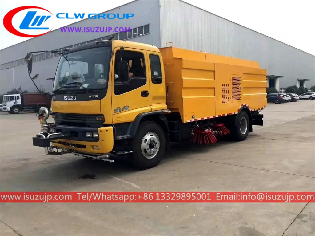 ISUZU FTR 12cbm vacuum sweeper Colombia ISUZU FTR 12cbm vacuum sweeper Colombia
