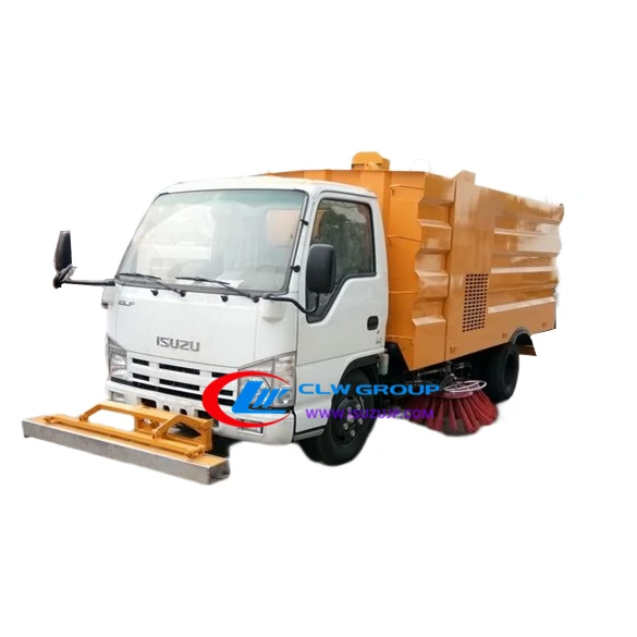 ISUZU NHR 5m3 road cleaning sweeper truck ISUZU NHR 5m3 road cleaning sweeper truck