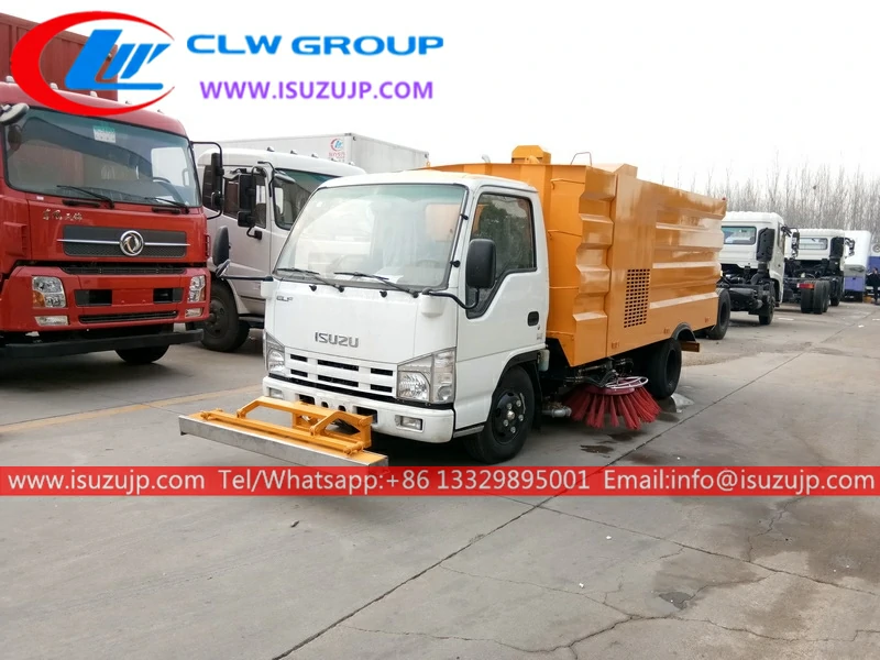 ISUZU NHR 5m3 street sweeper vacuum truck ISUZU NHR 5m3 street sweeper vacuum truck