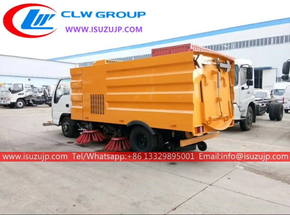 ISUZU NHR 5m3 truck mounted sweeping machine ISUZU NHR 5m3 truck mounted sweeping machine