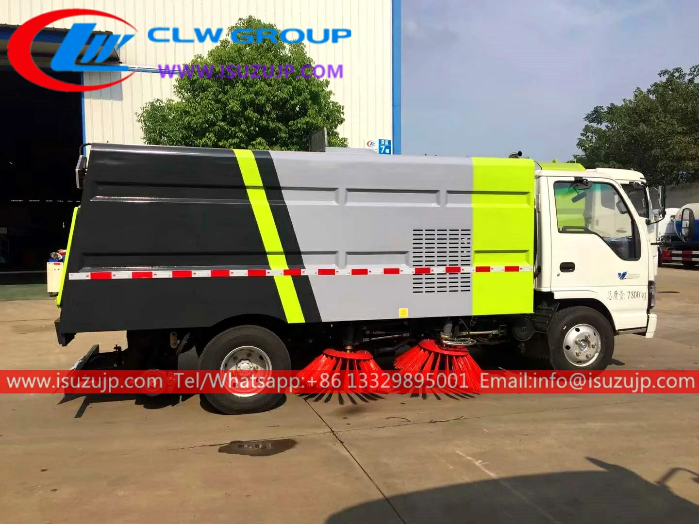 ISUZU NKR 5m3 truck mounted sweeper ISUZU NKR 5m3 truck mounted sweeper