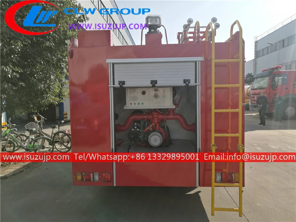 ISUZU NQR 5000kg airport fire engine ISUZU NQR 5000kg airport fire engine