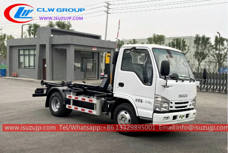 ISUZU small hook lift garbage truck Niger ISUZU small hook lift garbage truck Niger