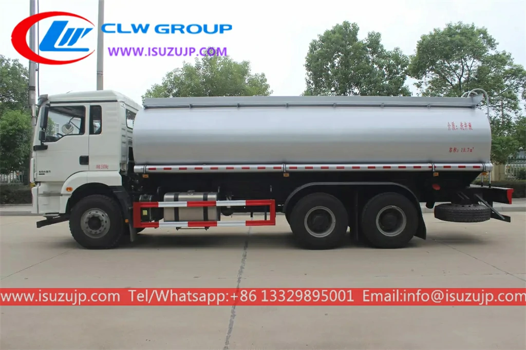 Shacman 20 ton oil tanker truck Uzbekistan
