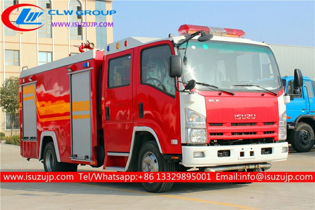 ISUZU NMR 5000kg fire fighting engine