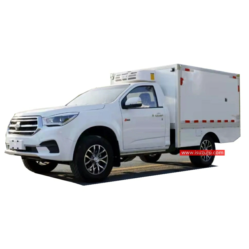 4WD Isuzu Taga refrigerated pickup truck 4WD Isuzu Taga refrigerated pickup truck