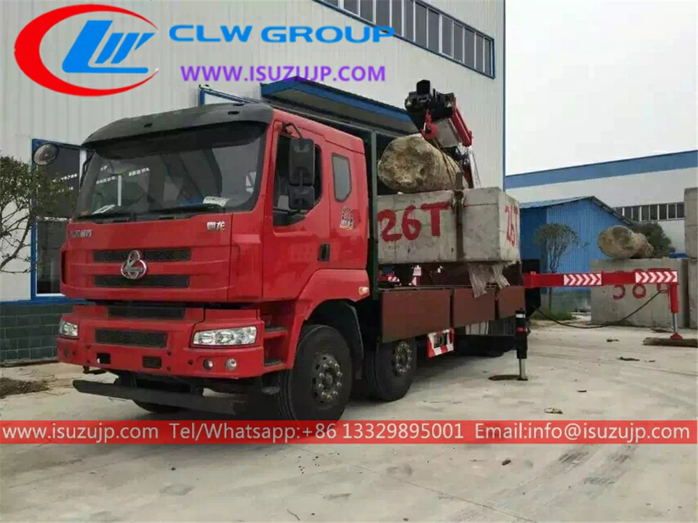 Chenglong 50 ton truck mounted knuckle boom crane