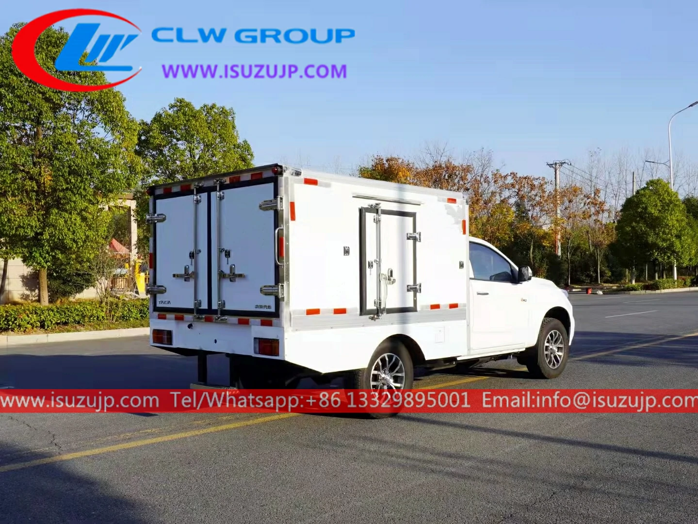 Isuzu Taga AWD refrigerated pickup truck Isuzu Taga AWD refrigerated pickup truck