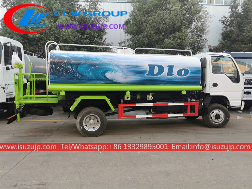 Isuzu off road 8cbm water bowser truck 4x4 Isuzu 8000L water tanker