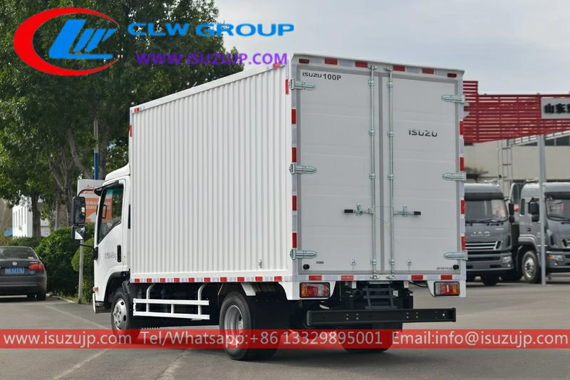 ISUZU 4WD short box truck ISUZU 4WD short box truck