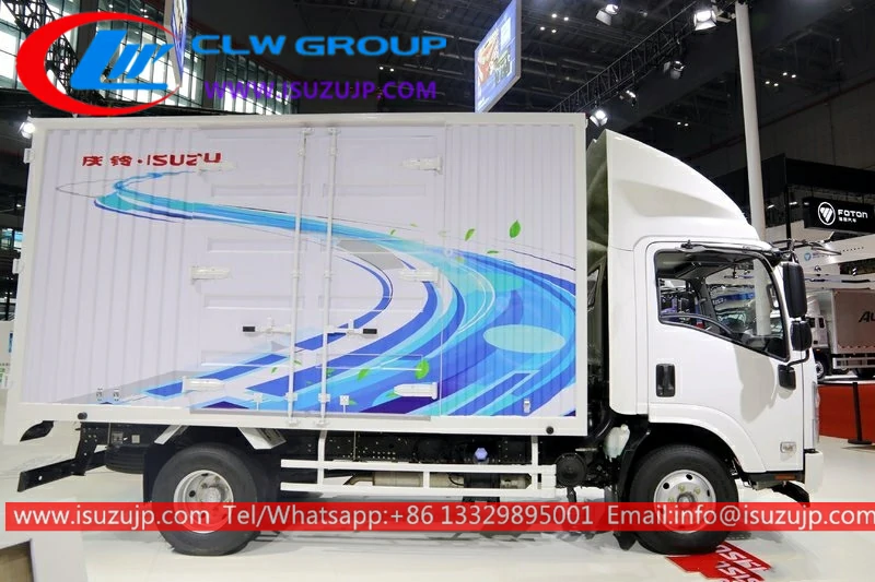 ISUZU NLR 13ft sprinter box truck ISUZU NLR 13ft sprinter box truck