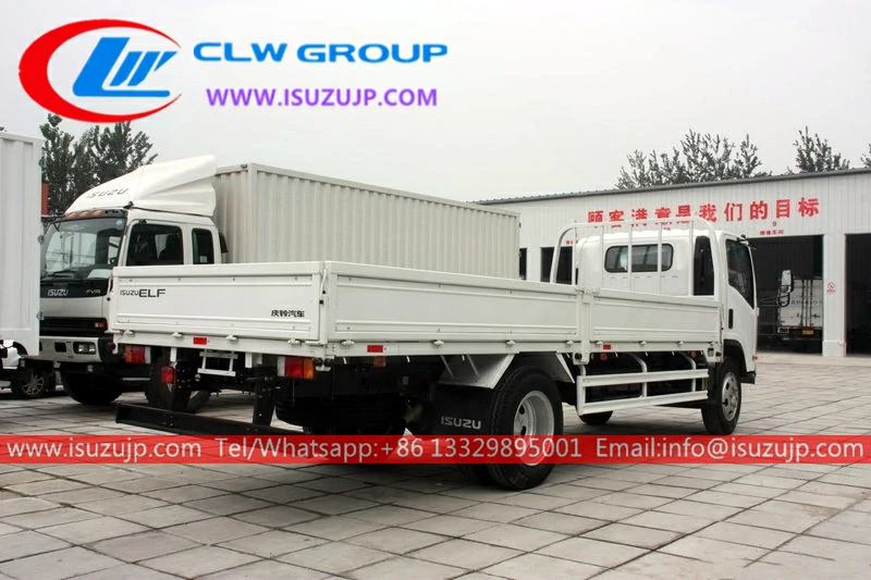 ISUZU NPR 8 t cargo carrier truck ISUZU NPR 8 t cargo carrier truck