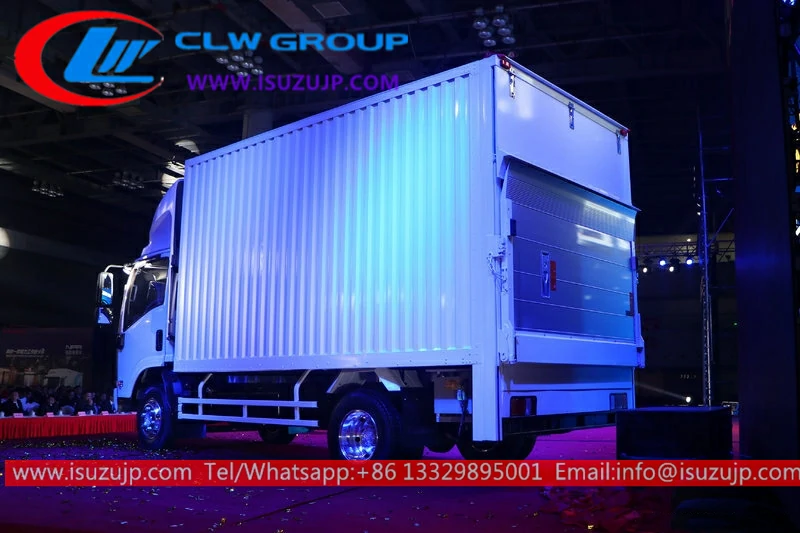 ISUZU straight box truck ISUZU straight box truck
