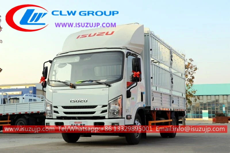 Isuzu 4.2m stake body truck Isuzu 4.2m stake body truck