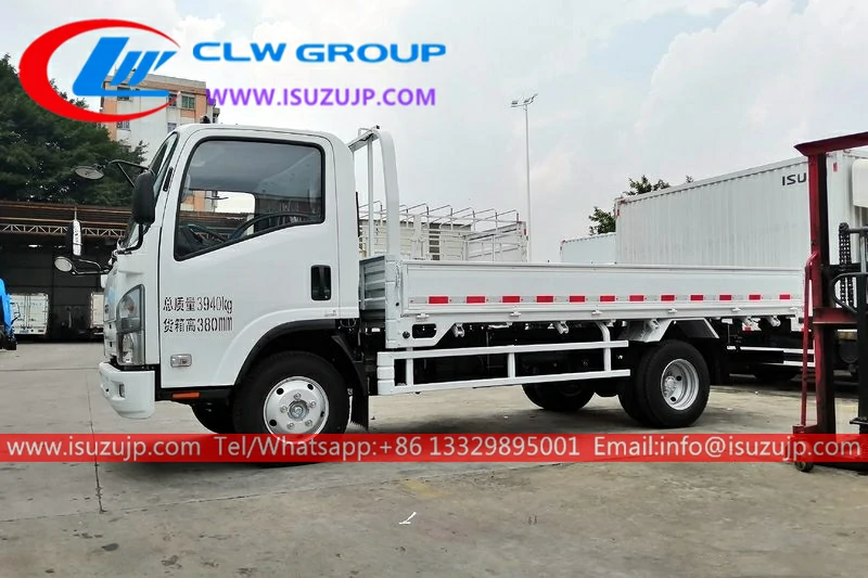 Isuzu KV100 mini cargo carrier truck Isuzu KV100 mini cargo carrier truck