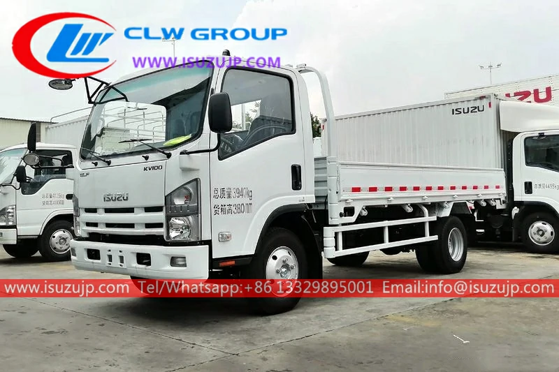 Isuzu KV100 mini freight truck Isuzu KV100 mini freight truck